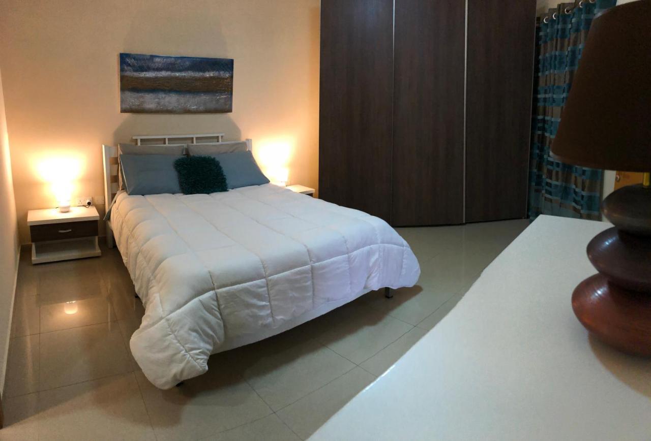 The Village Apartment 2 Kirkop Ngoại thất bức ảnh